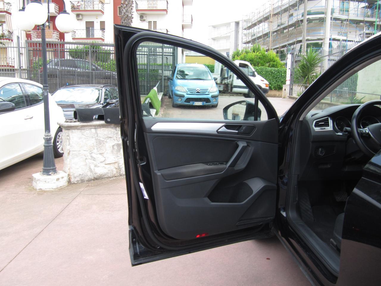 Volkswagen Tiguan 2.0 TDI SCR DSG - AUTOMATICO