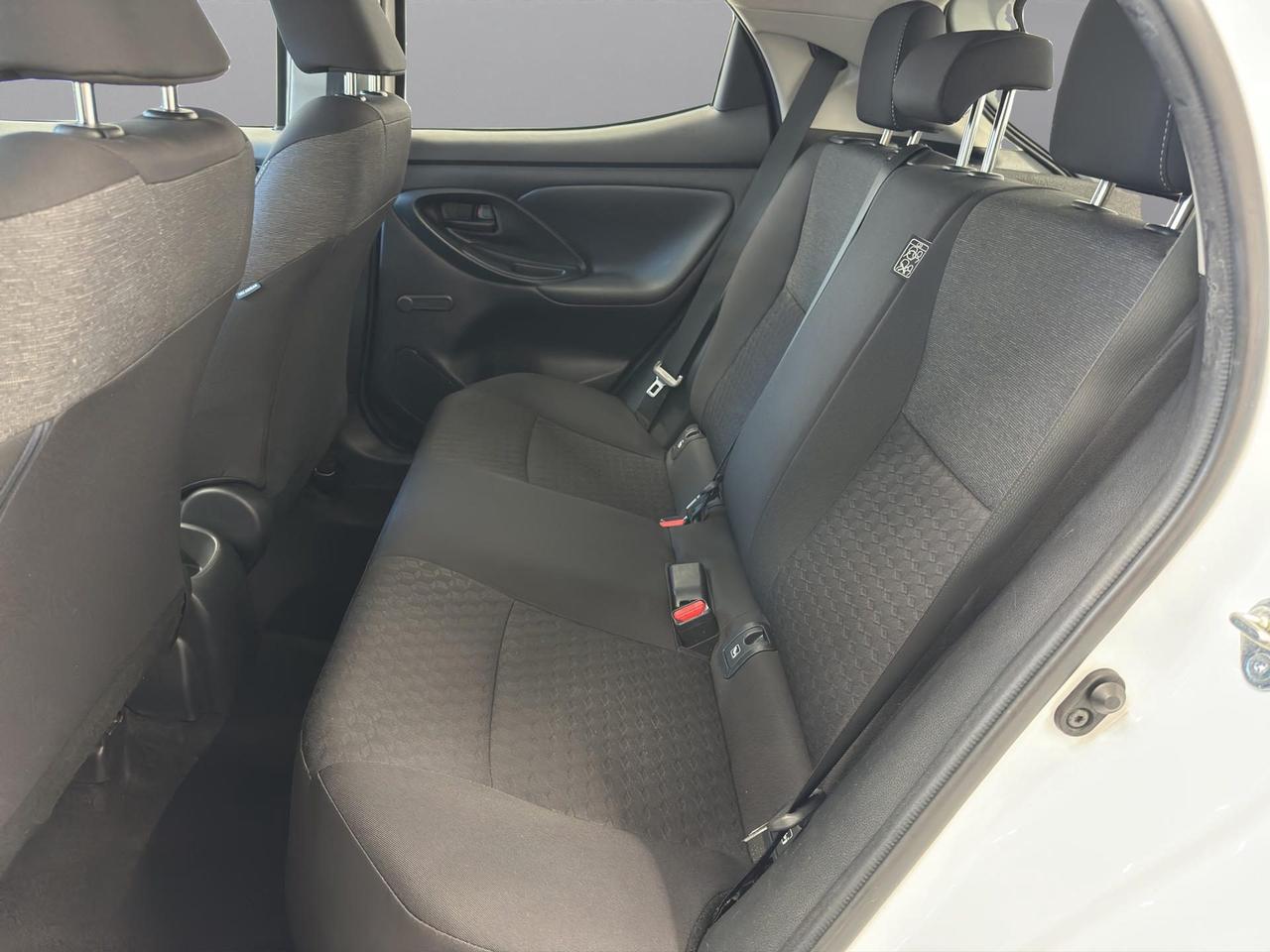 Toyota Yaris 1.0 Active