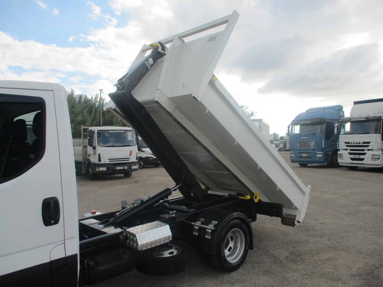 Iveco Daily 35C16 3000 160CV *SCARRABILE 16000KM GANCIO TRAINO