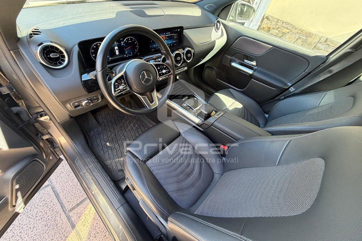 MERCEDES GLA 180 Automatic Sport