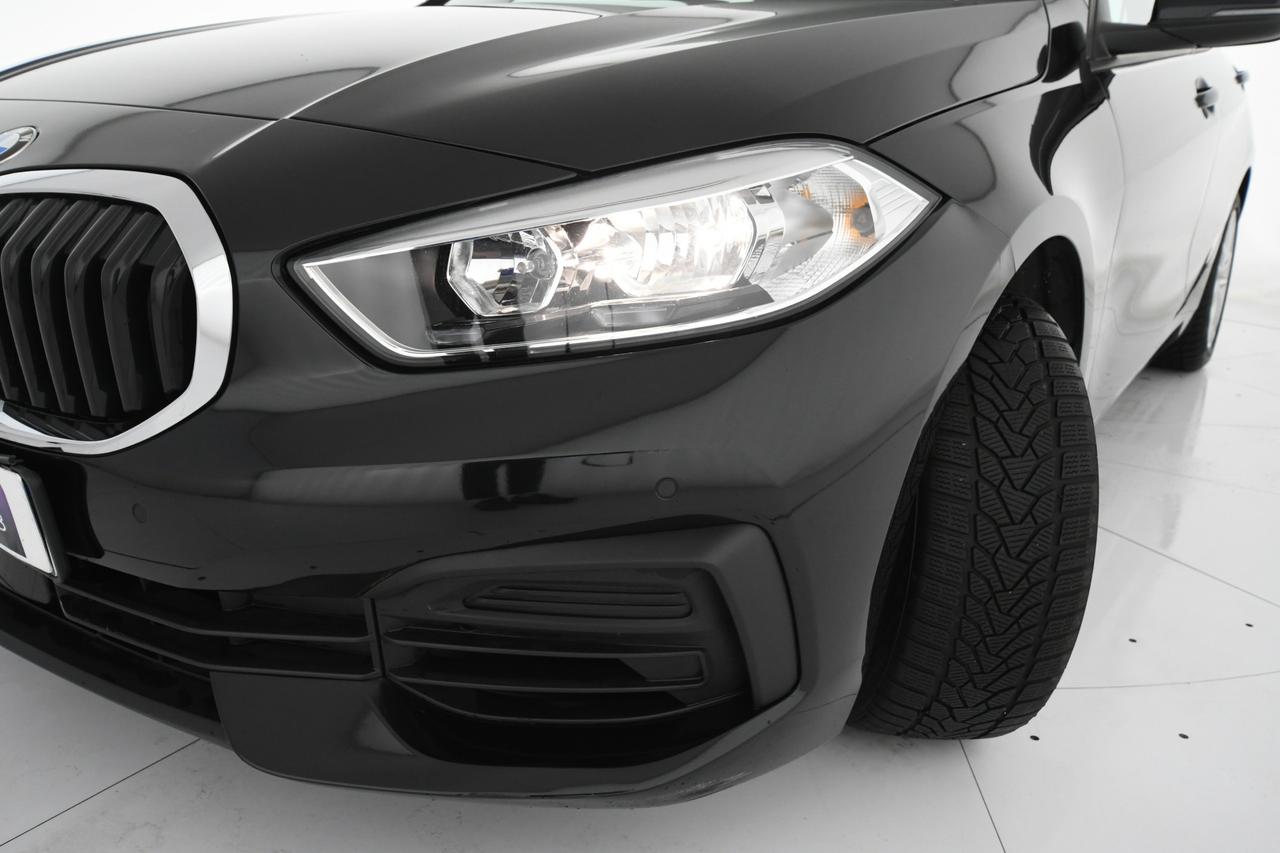 BMW 118i Business Advantage 140cv auto APP CONNECT+C17''