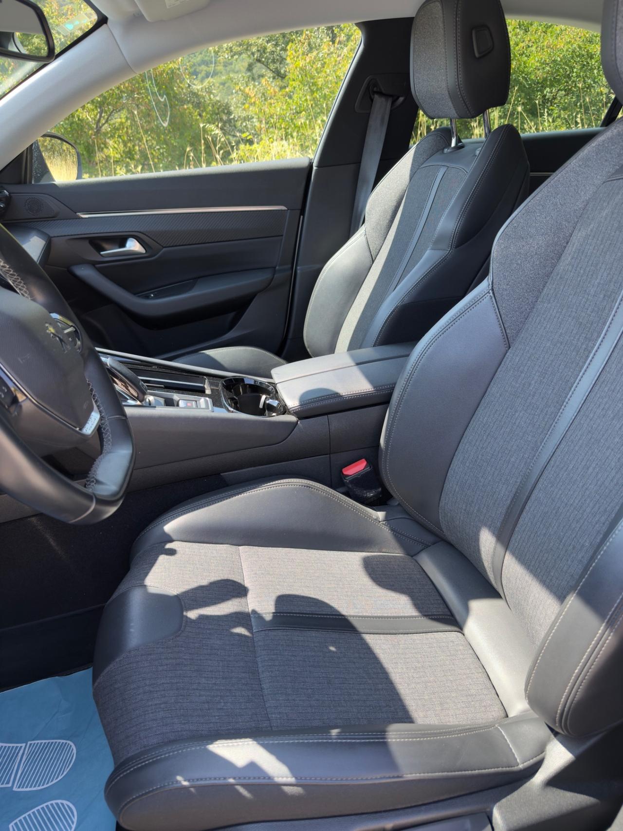 Peugeot 508 BlueHDi 130 Stop&Start EAT8 Allure Pack