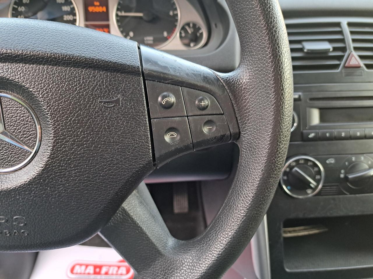 Mercedes-benz B 180 CDI Premium / UNICO PROPRIETARIO SOLO 90.000 KM