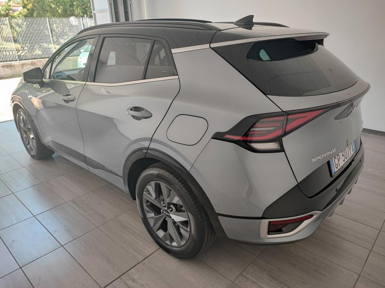 Kia Sportage 1.6 TGDi HEV AWD AT GT-line