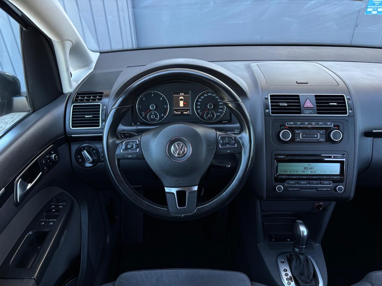 Volkswagen Touran 2.0 TDI 140 CV DSG Highline