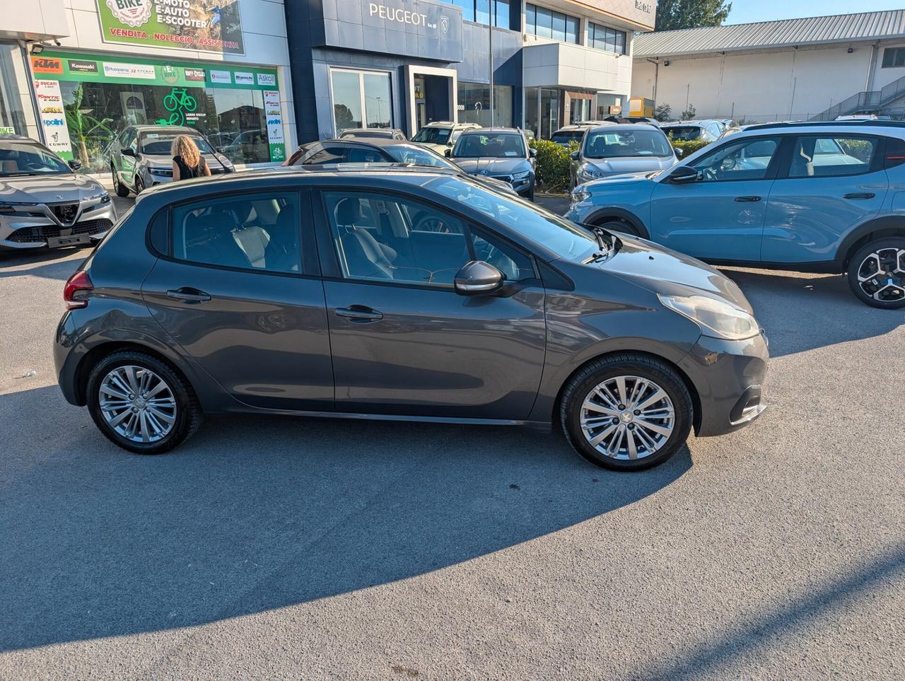 Peugeot 208 1.6 BlueHDi 75 Allure – 2018 – €6.900 – FINANZIABILE