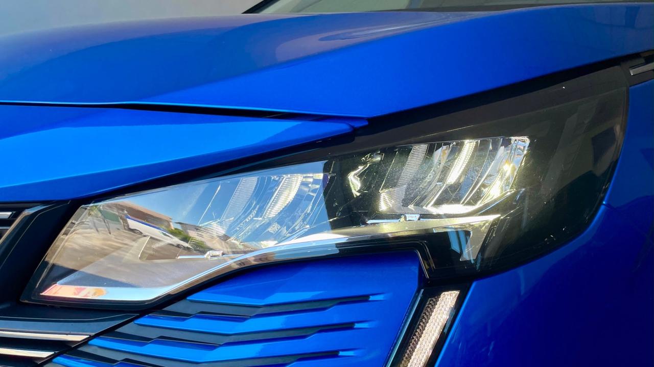 PEUGEOT 3008 1.5 BLUEHDI ACTIVE BUSINESS 131CV - FULL LED, VIRTUAL COCKPIT, NEOPATENTATI