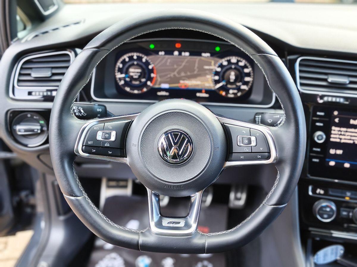 VOLKSWAGEN Golf 7.5 1.4 TSI 125 CV Executive R-Line