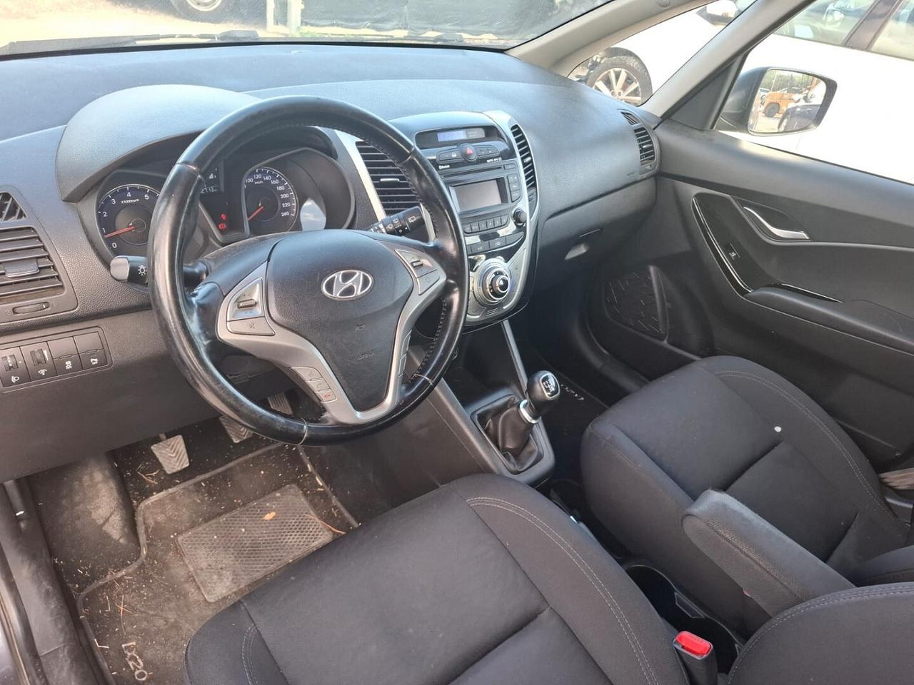 HYUNDAI IX20 BENZINA/GPL 2017 SINISTRATA MARCIANTE