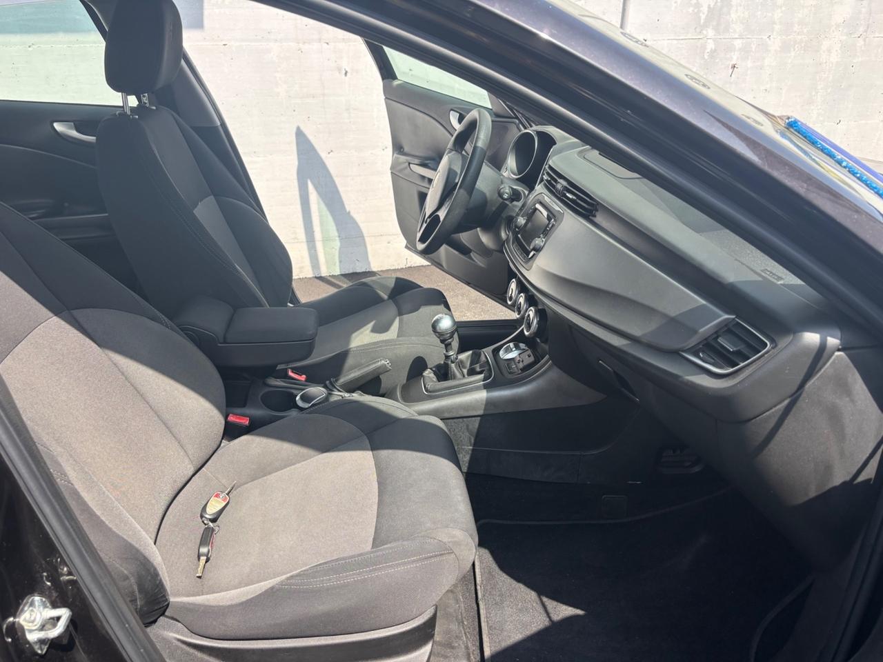 Alfa Romeo Giulietta 1.6 JTDm-2 105 CV Exclusive