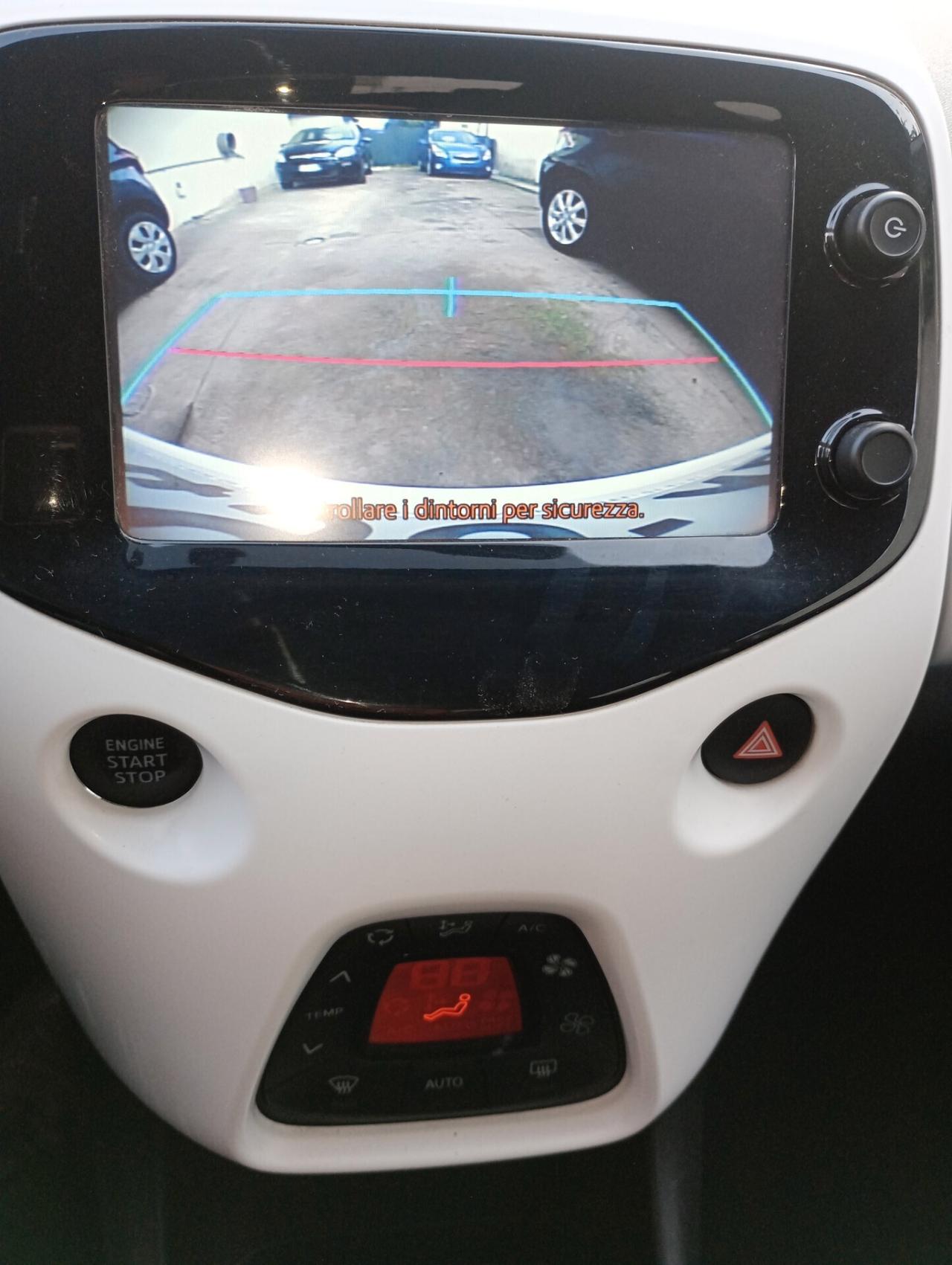 Peugeot 108 VTi 68 5 porte Allure