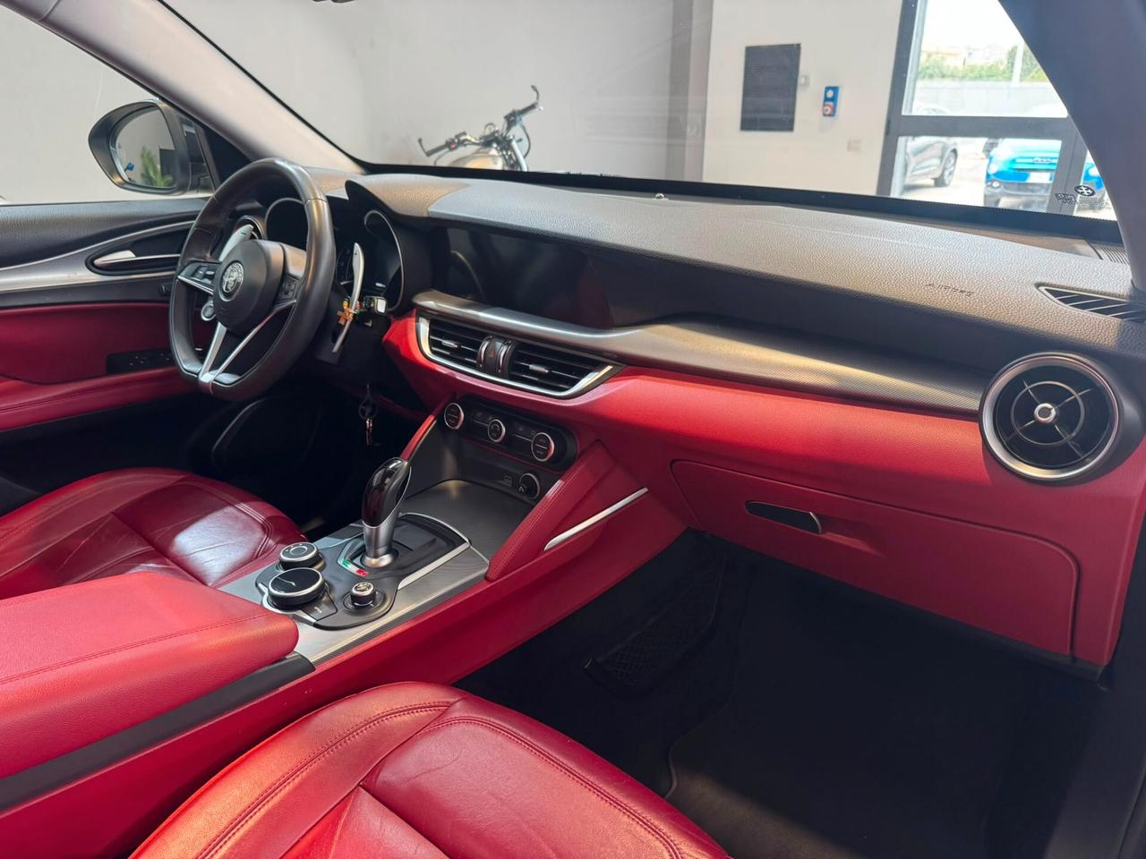 Alfa Romeo Stelvio 2.2 Turbodiesel 210 CV AT8 Q4 Executive