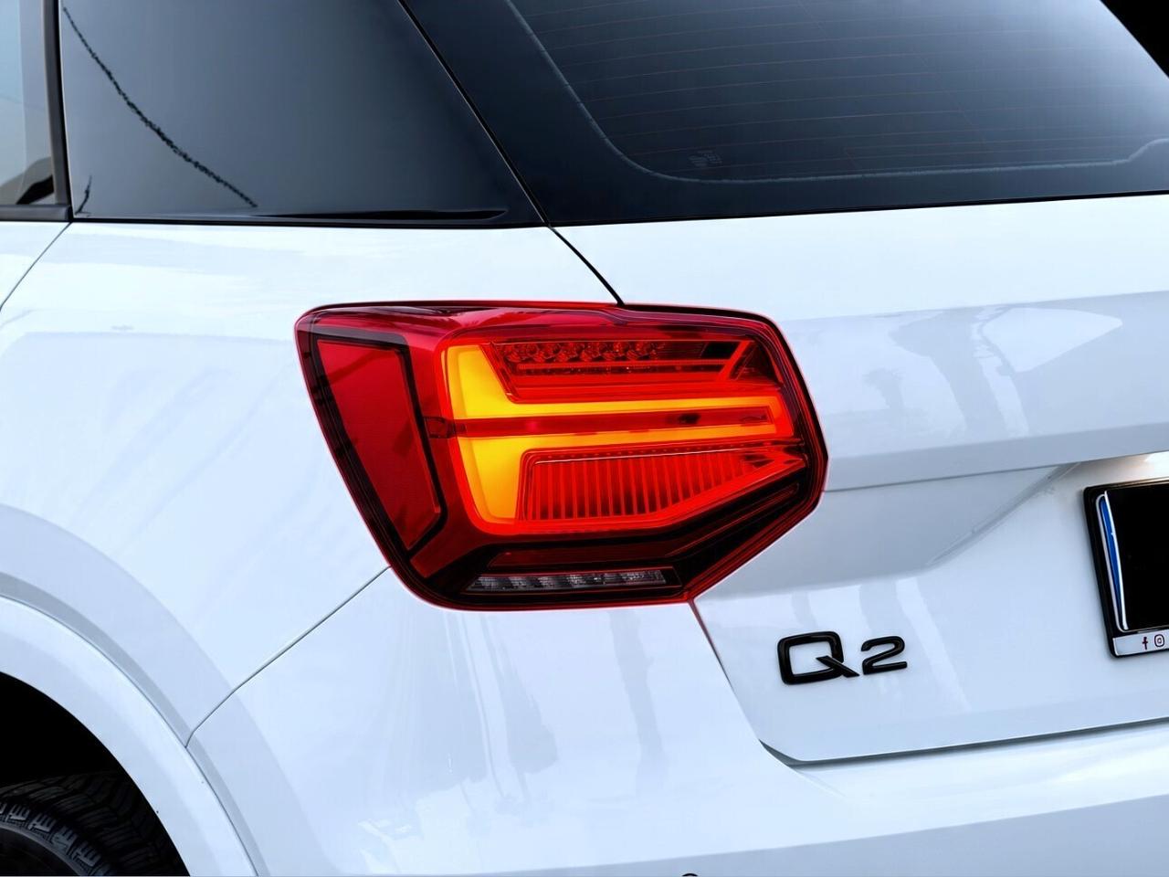 Audi Q2 30 TDI S line S-tronic 116CV MATRIX