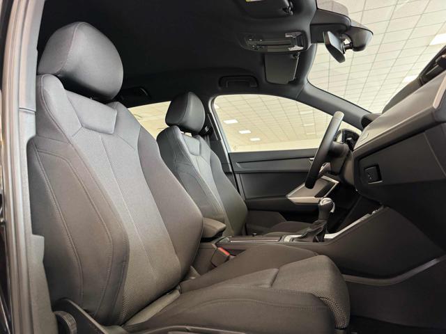 AUDI Q3 35 TDI S tronic Business Advanced