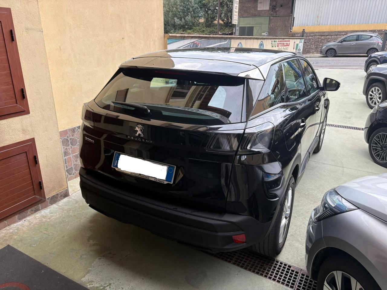 Peugeot 3008 1.5 EAT8 Business 130cv - 2021