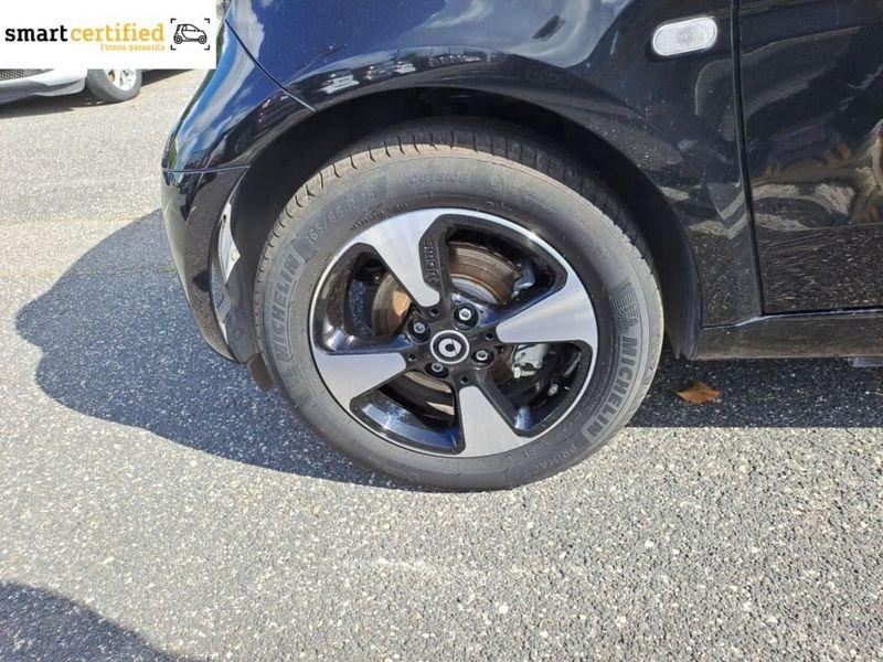 smart fortwo EQ PASSION 4,6KW