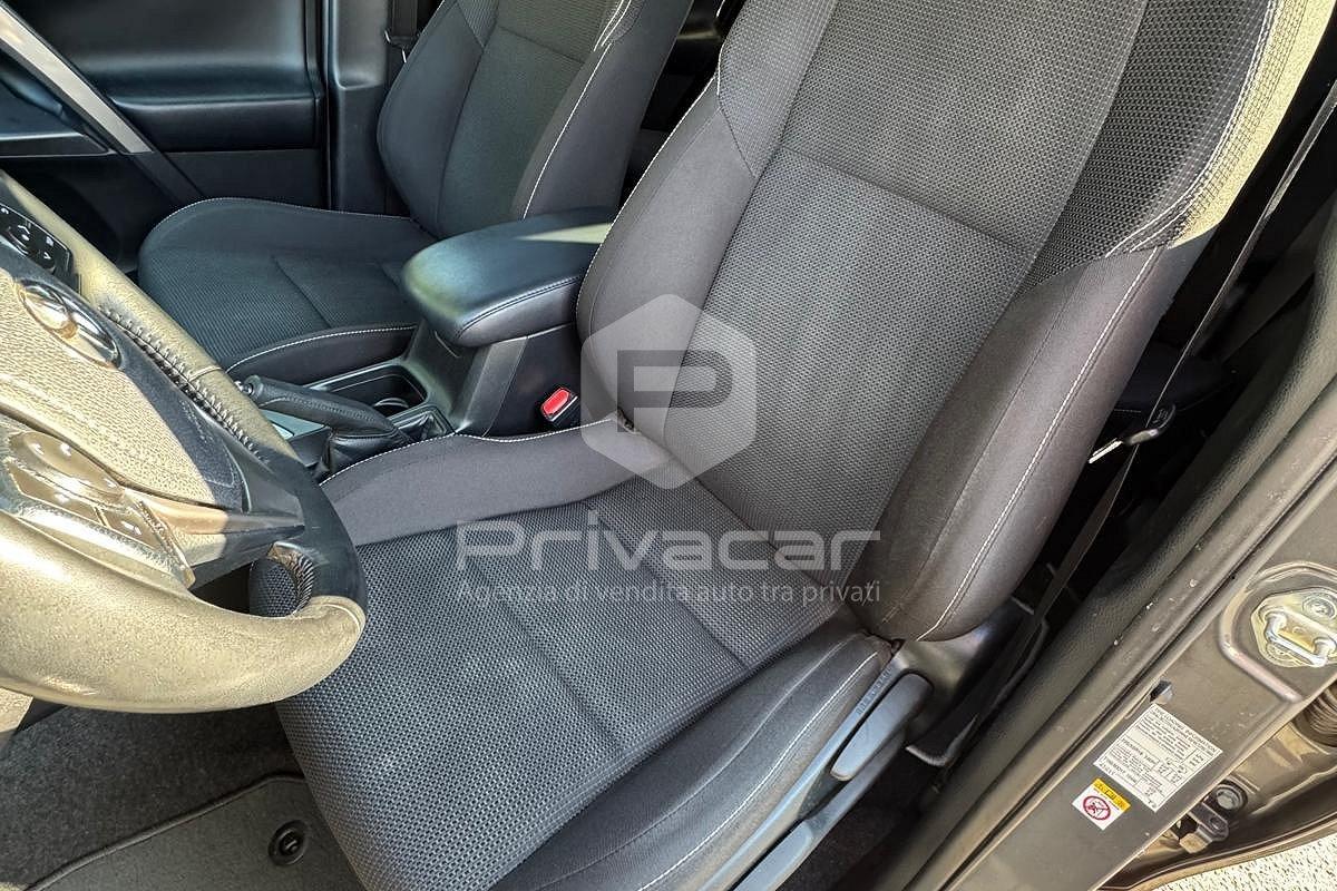 TOYOTA RAV4 2.5 Hybrid 2WD Dynamic