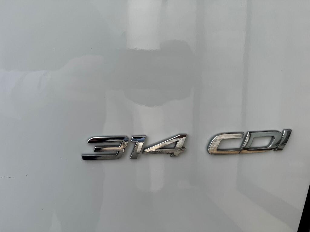 Mercedes-Benz Sprinter Cargo Van L2 H2