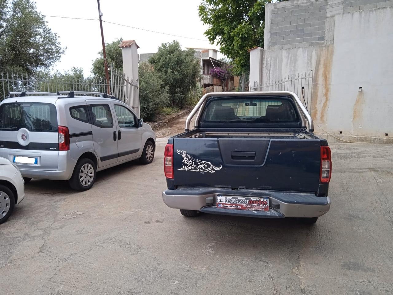 Nissan Navara 2.5 dCi 4 porte Double Cab Platinum