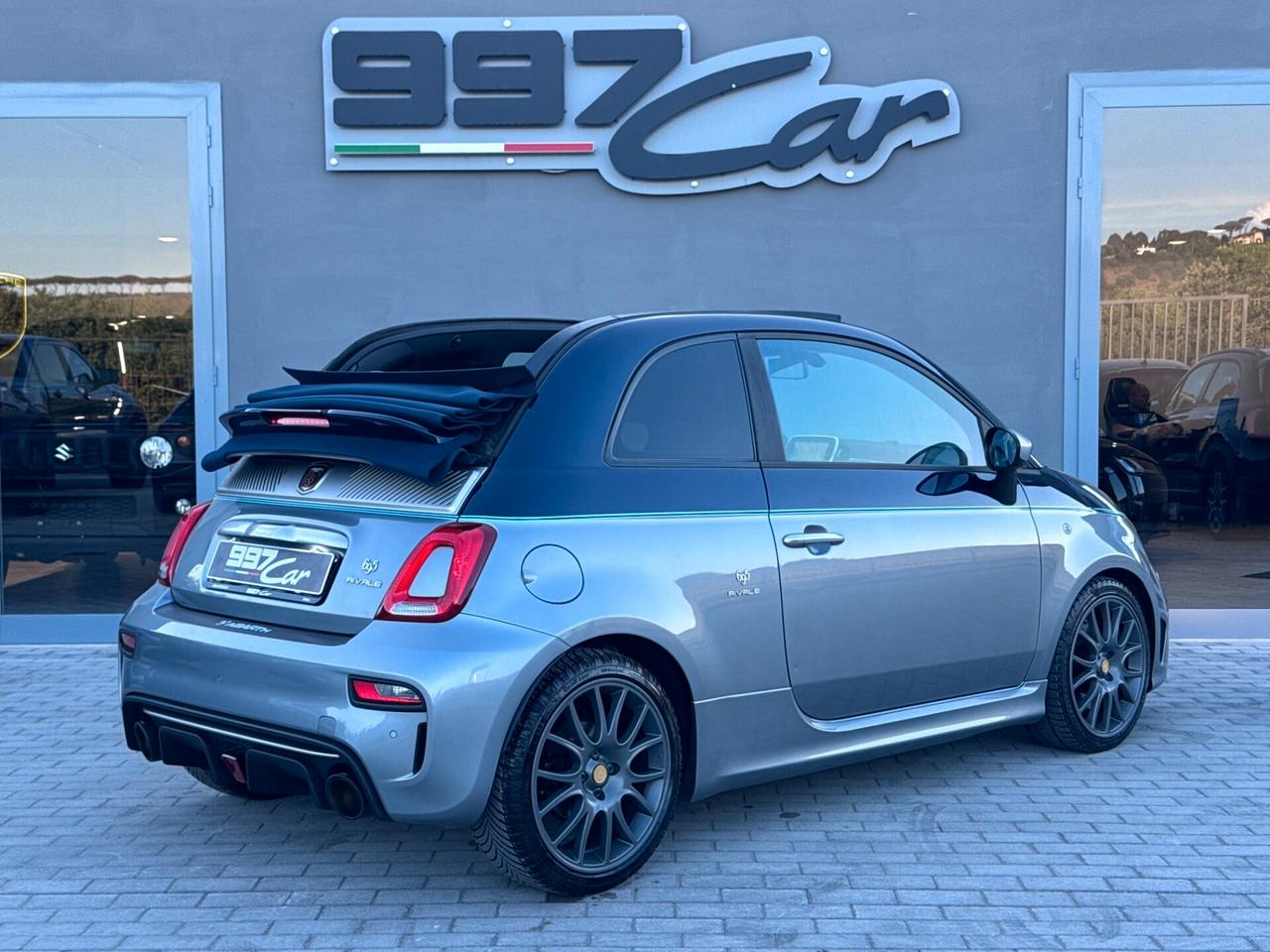 Abarth 695 C 1.4 Turbo T-Jet Rivale*AKRAPOVIC*CARBONIO*BEATS*PROMO*