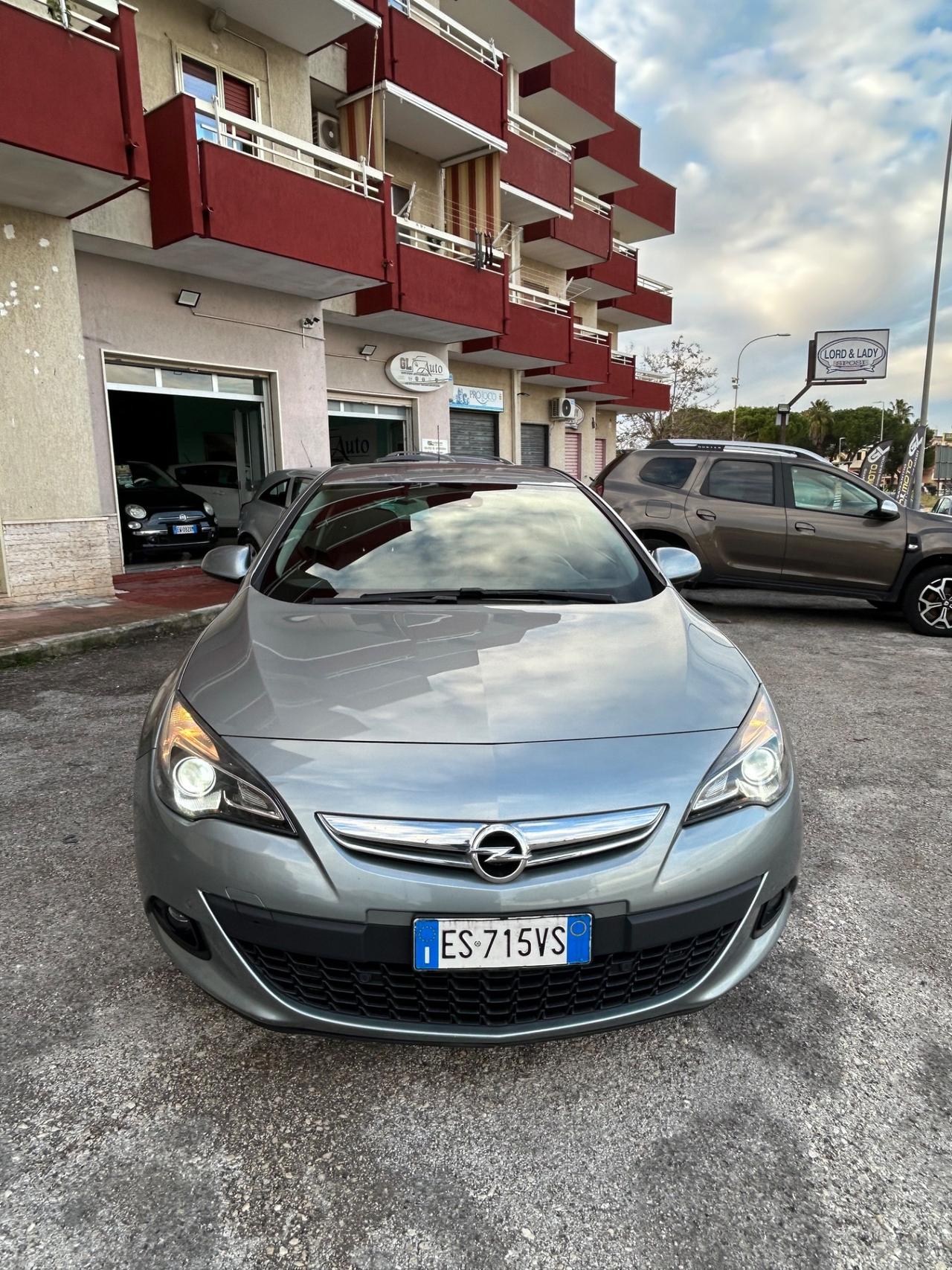 Opel Astra GTC 1.6 Turbo 180CV S&S 3p.