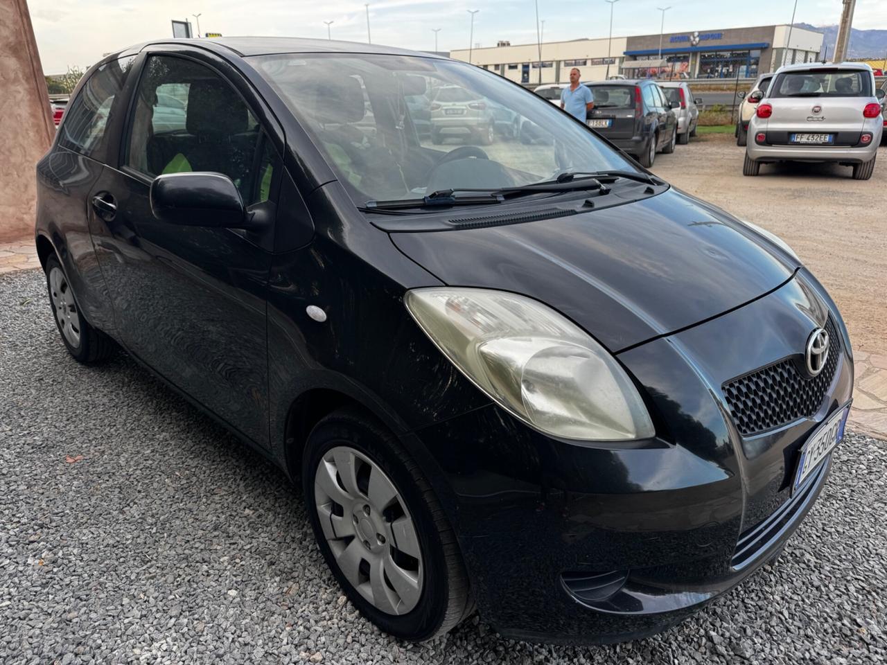 Toyota Yaris 1.0 3 porte NO GARANZIA