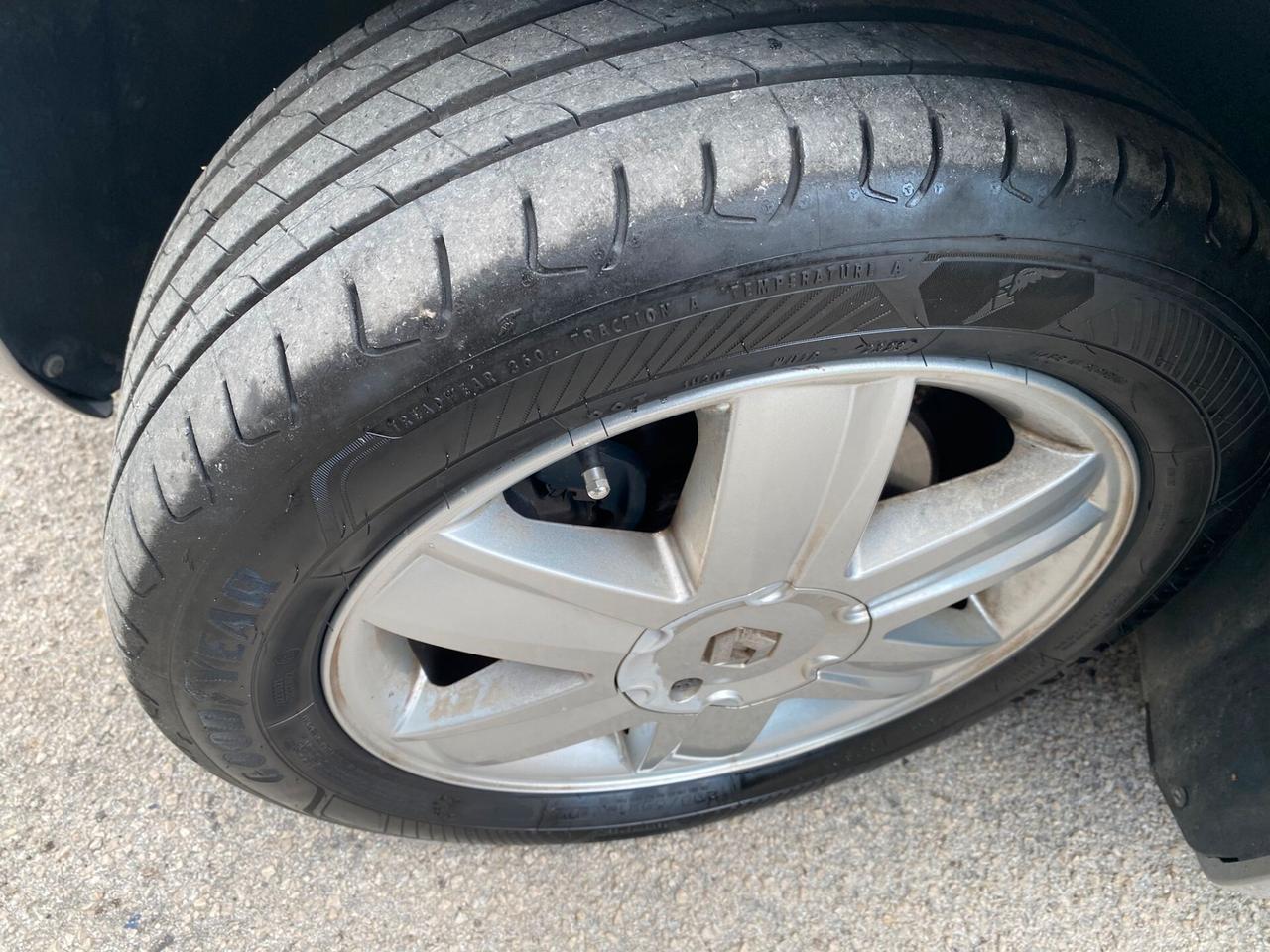 Renault megane 1.9 dCi 120cv SW FULL OPT NUOVA 2005