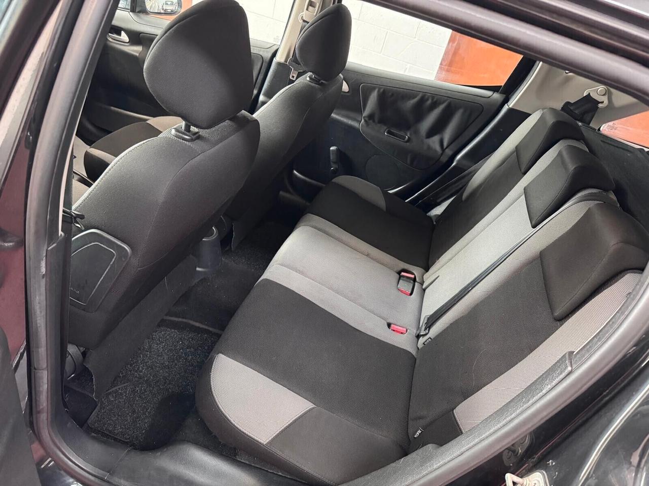 Peugeot 207 1.4 VTi 95CV SW XS Ciel