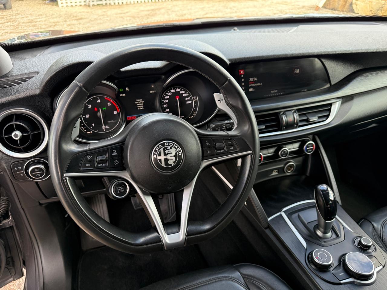 Alfa Romeo Stelvio 2.2 Turbodiesel 210 CV AT8 Q4 Executive