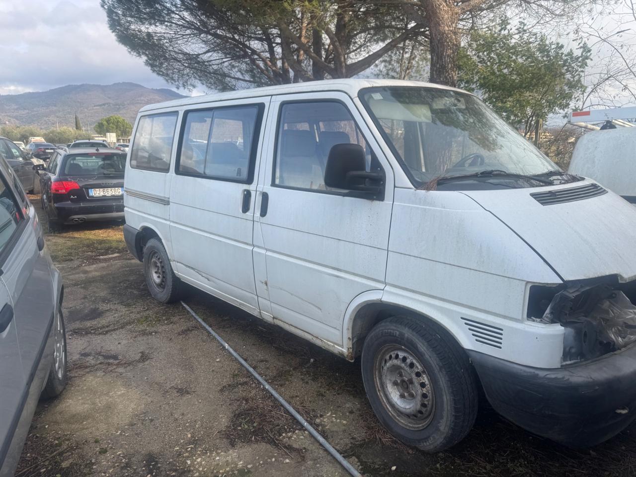 Volkswagen Caravelle/Multivan Caravelle 2.5 TDI/102CV L