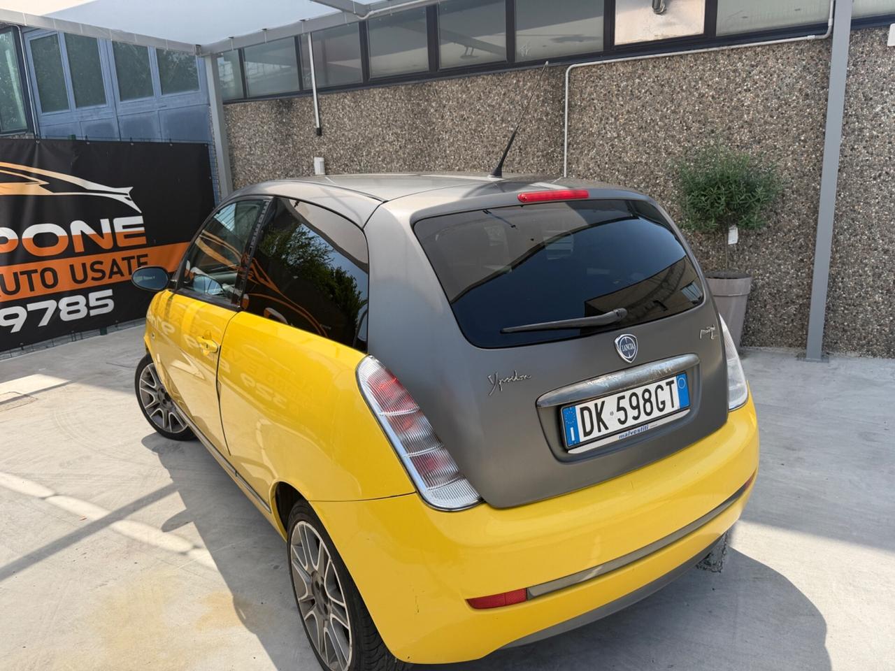 LANCIA YPSILON 1.3 MJT 90CV MOMO-DISIGN