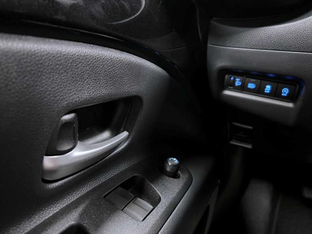 TOYOTA Aygo X 1.0 ACTIVE 72cv PREZZO REALE PRONTA CONSEGNA