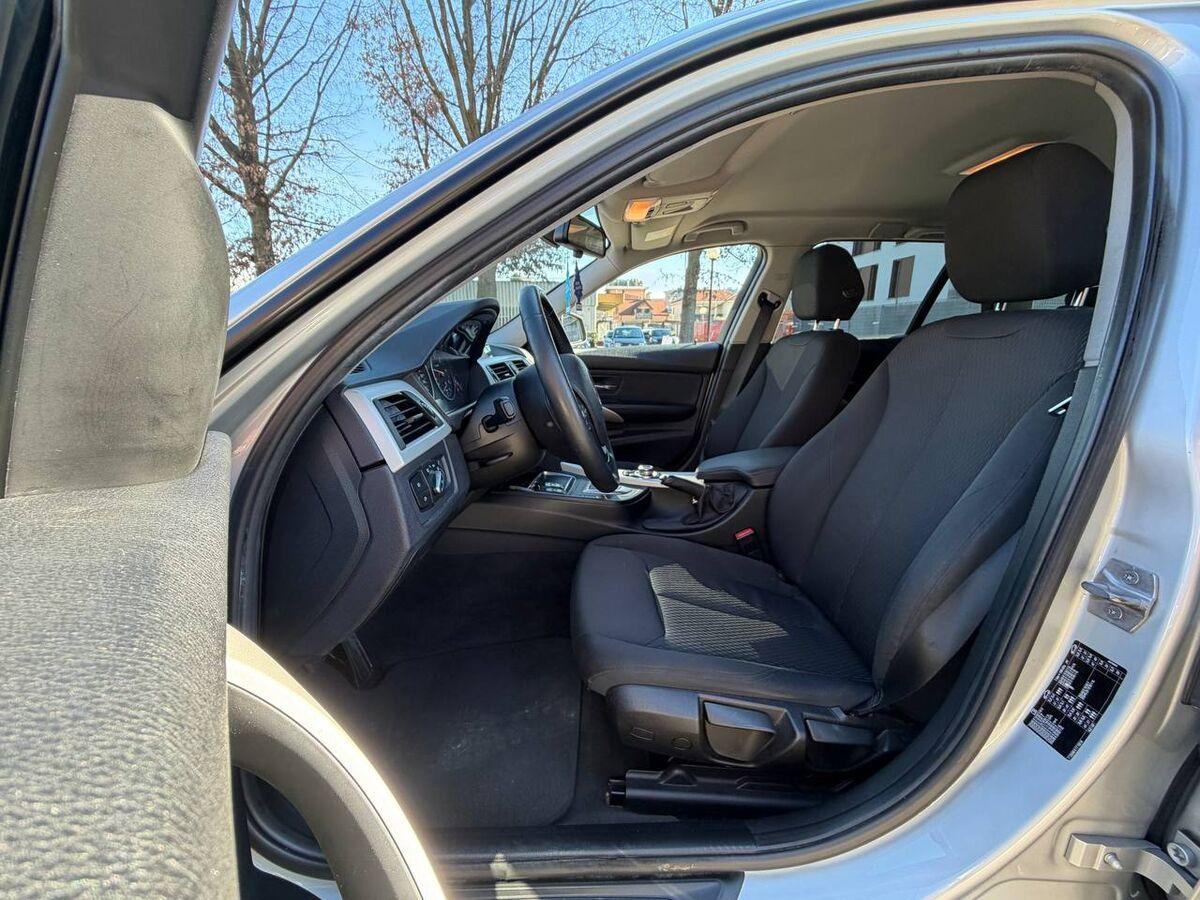 BMW Serie 3 Touring 318d Business Advantage auto BMW SERVICE!