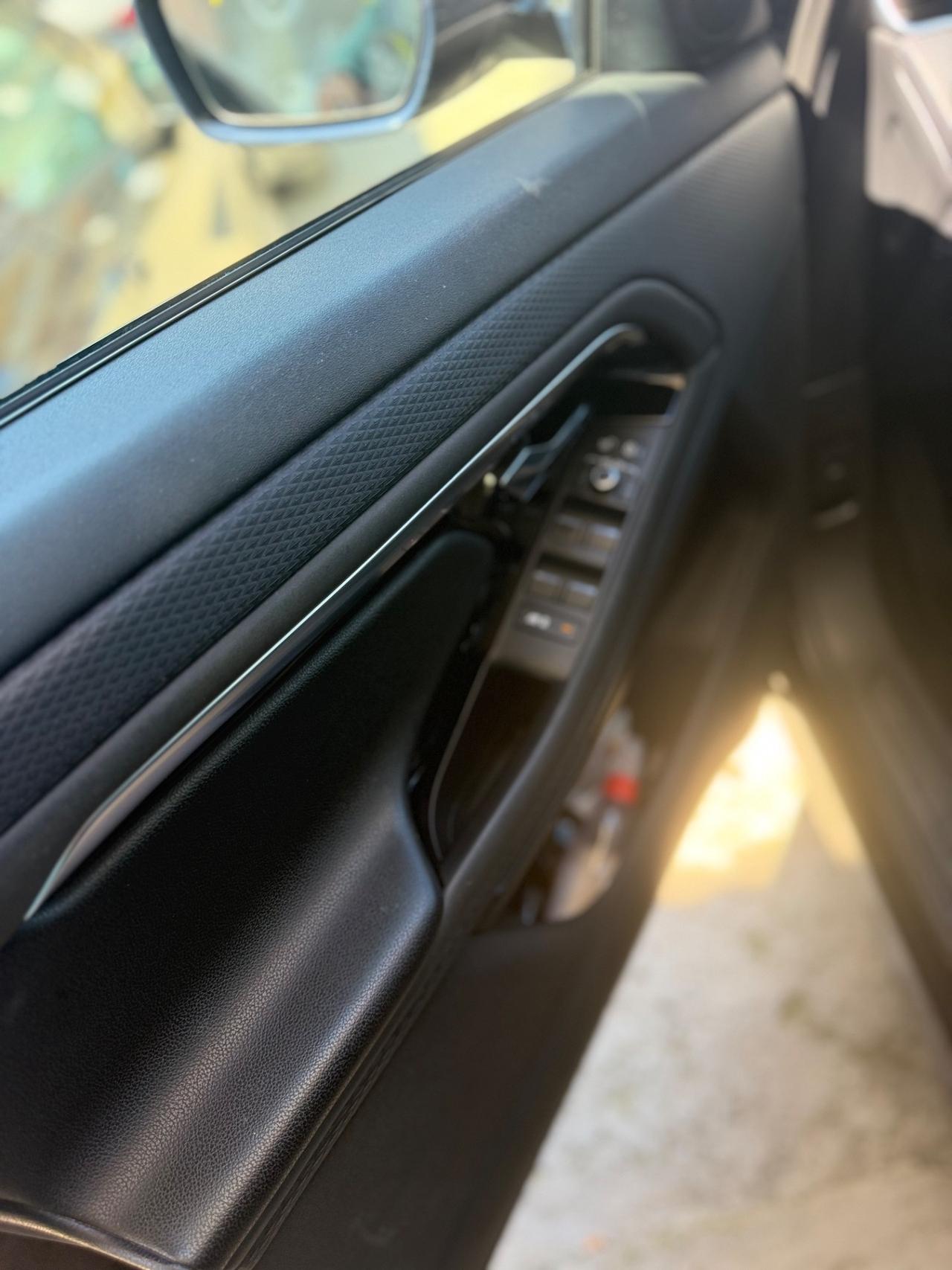 Land Rover Range Evoque 2.0D I4-L.Flw 150 CV AWD Auto R-Dynamic