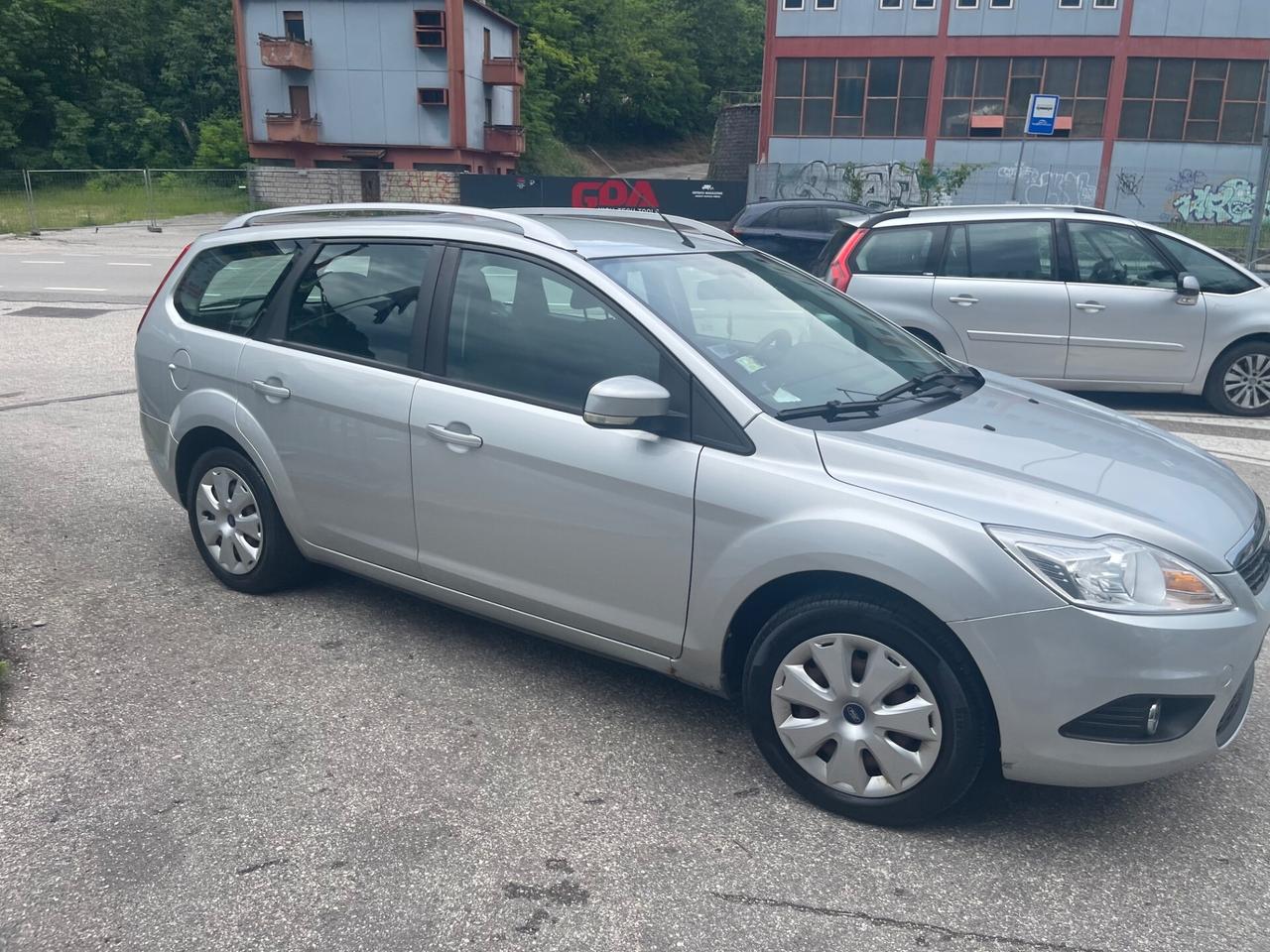 Ford Focus 1.6 105 CV SOLO 100 MILA KM
