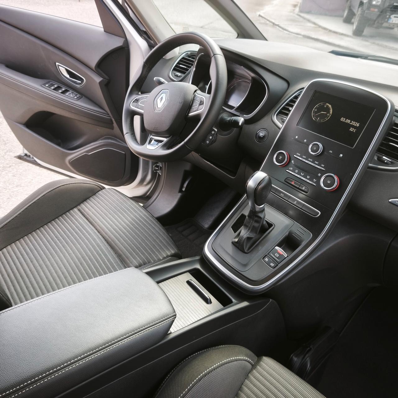 Renault Scenic Scénic Blue dCi 120 CV EDC Sport Edition2