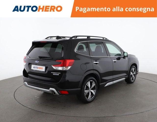 SUBARU Forester 2.0 e-Boxer MHEV CVT Lineartronic Premium