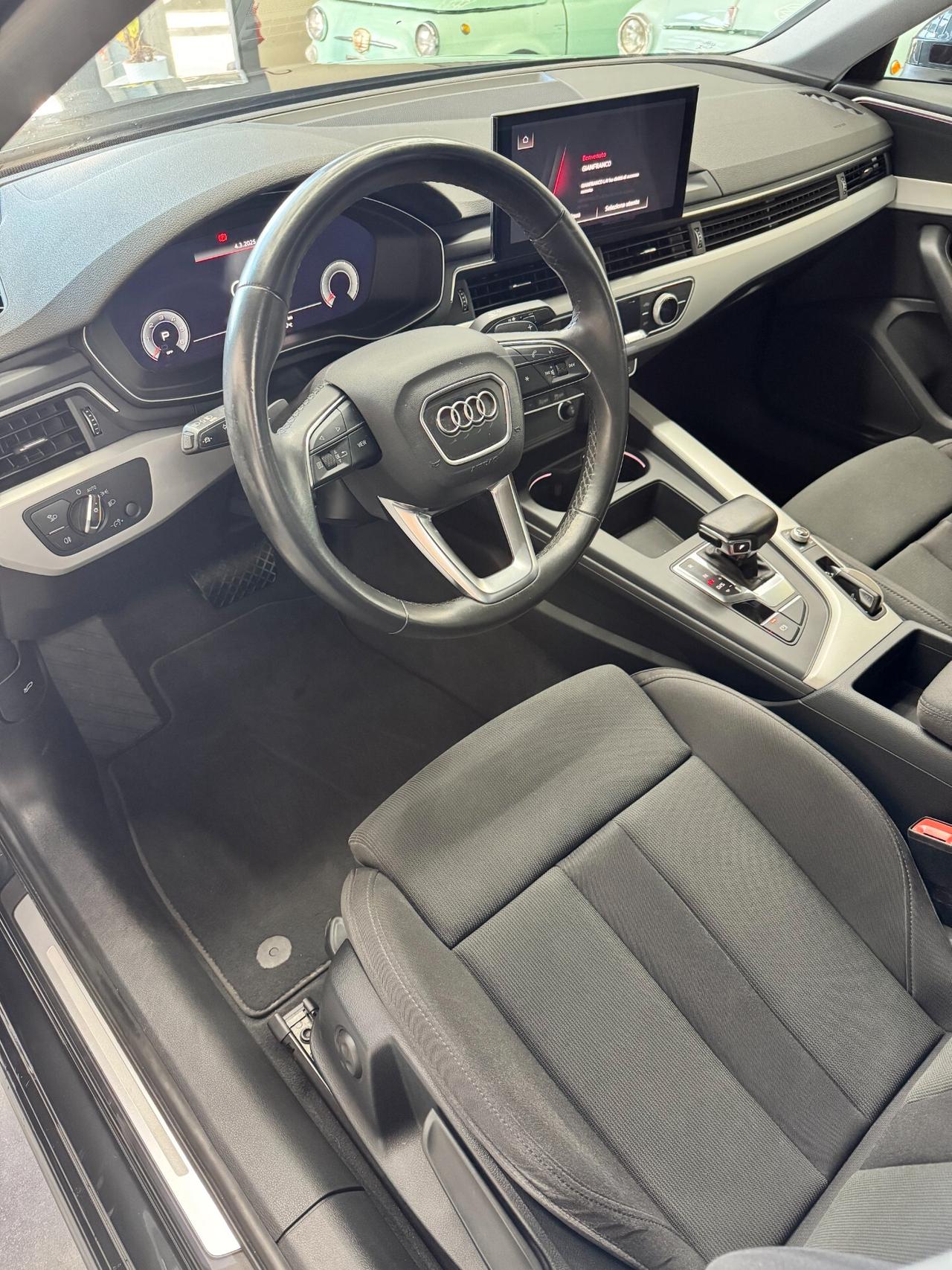 Audi A4 35 TDI/163 CV S tronic Business Advanced