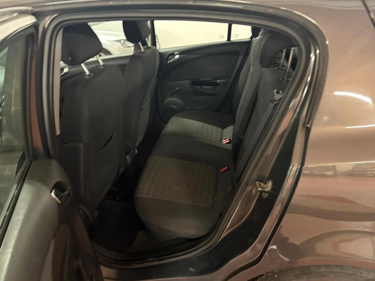 OPEL CORSA serie3 GPL e Benz.1200 CV 85 Km 109.195 X NEOPATENTATI Garanzia 12 mesi