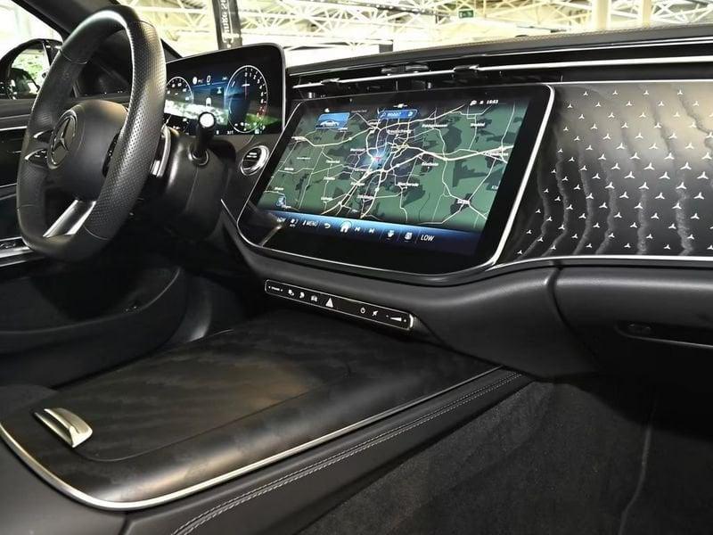 Mercedes-Benz Classe E E 300 e Auto Plug in hybrid Advanced Distronic 19" Navi Led