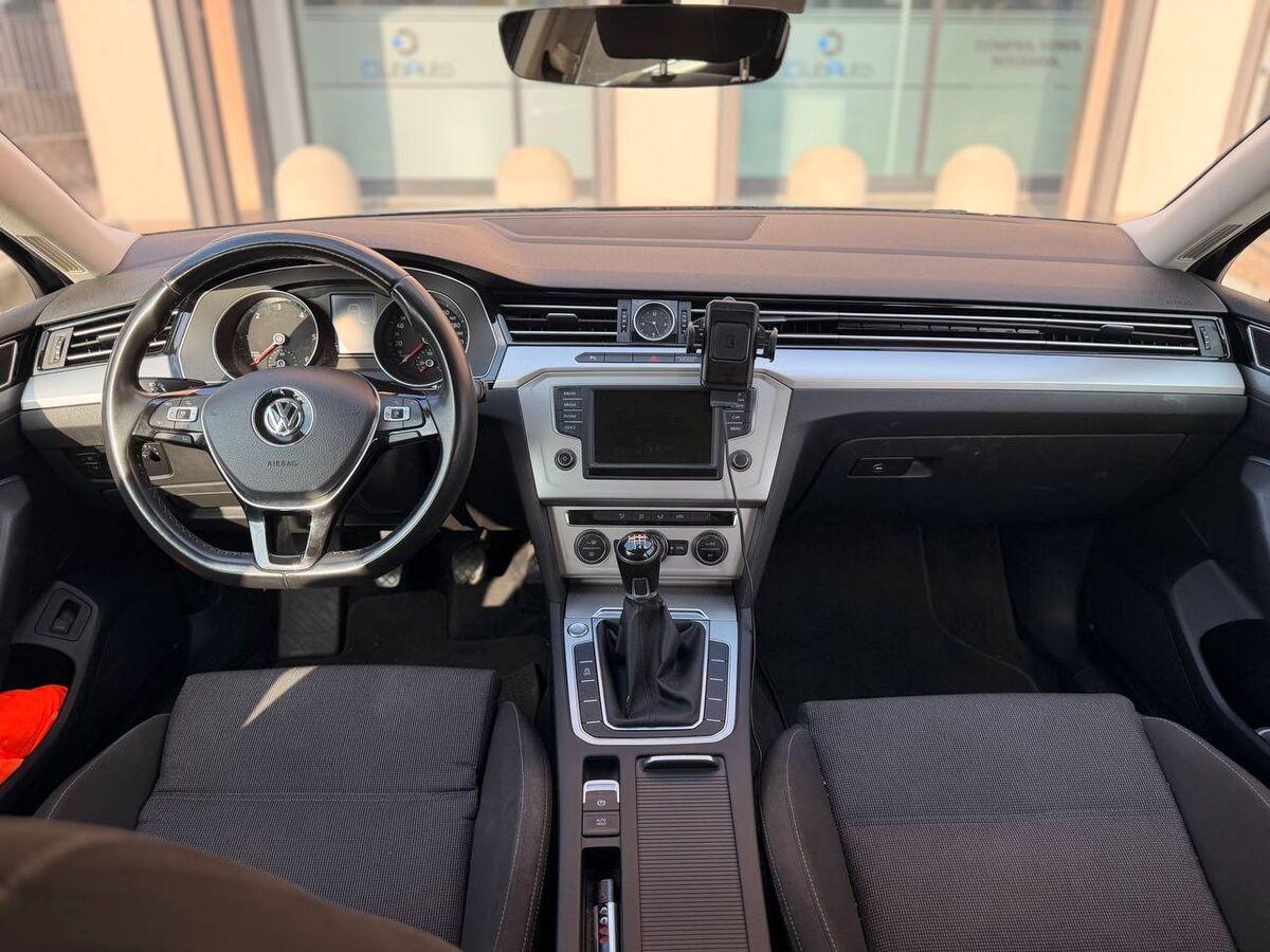 Volkswagen Passat 2.0 tdi Highline Executive 150cv