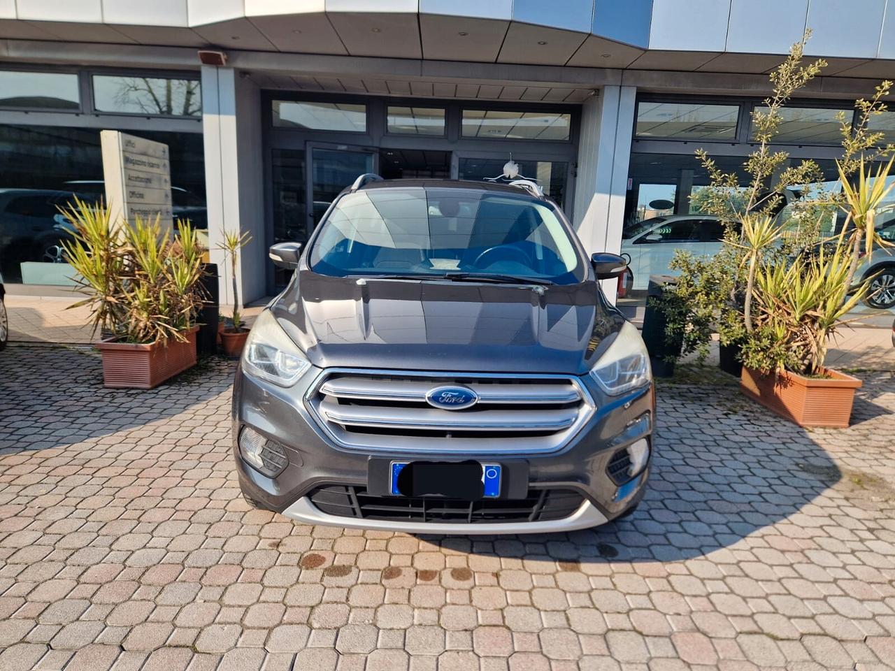 Ford Kuga 1.5 TDCI 120 CV S&S 2WD Titanium OK NEO PATENTATI