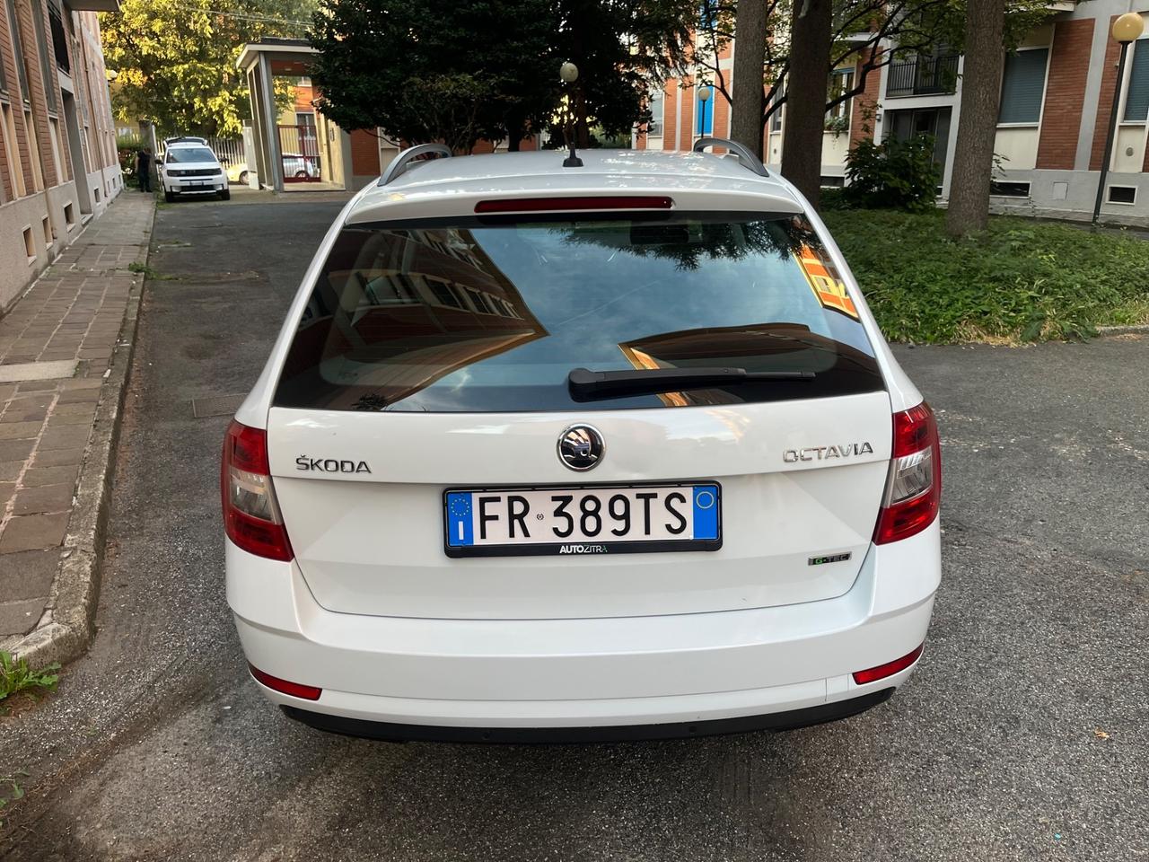 Skoda Octavia 1.4 TSI Wagon Ambition G-Tec