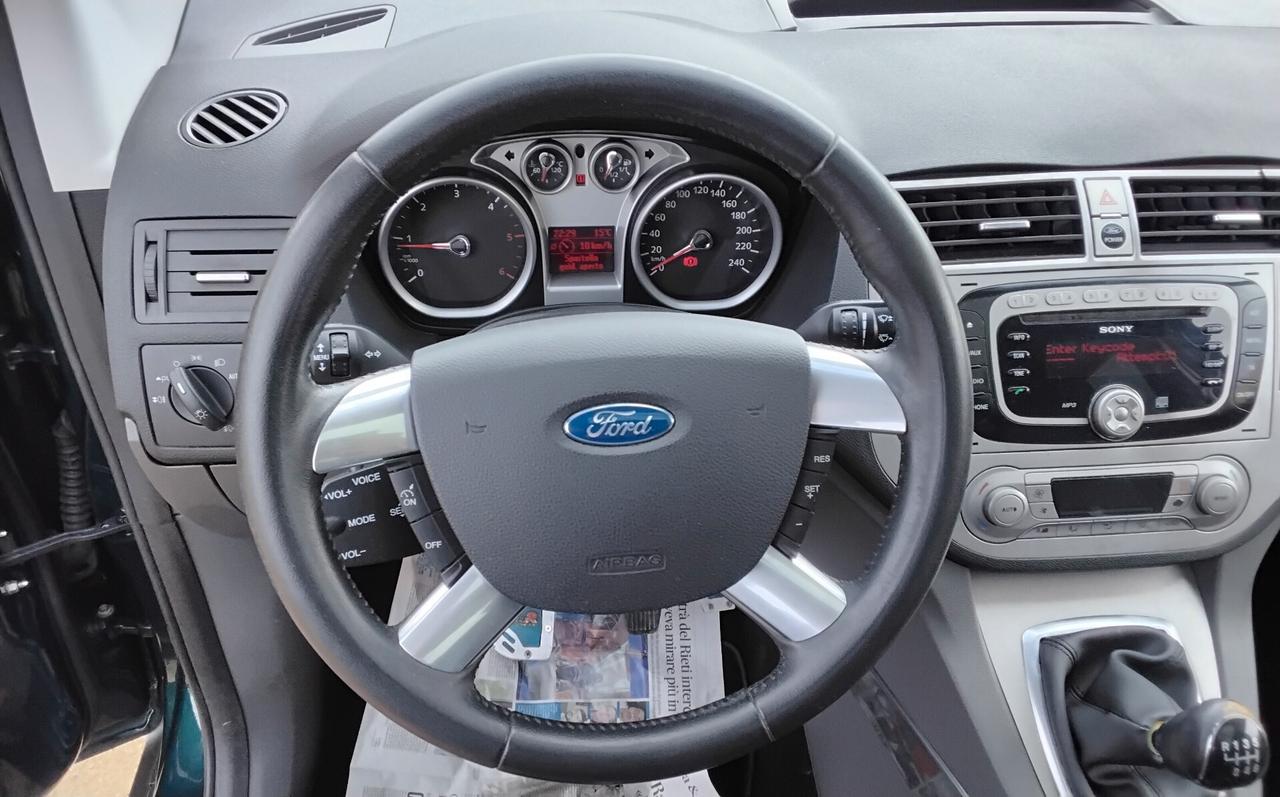 Ford Kuga 2.0 TDCi 136 CV 4WD Titanium DPF