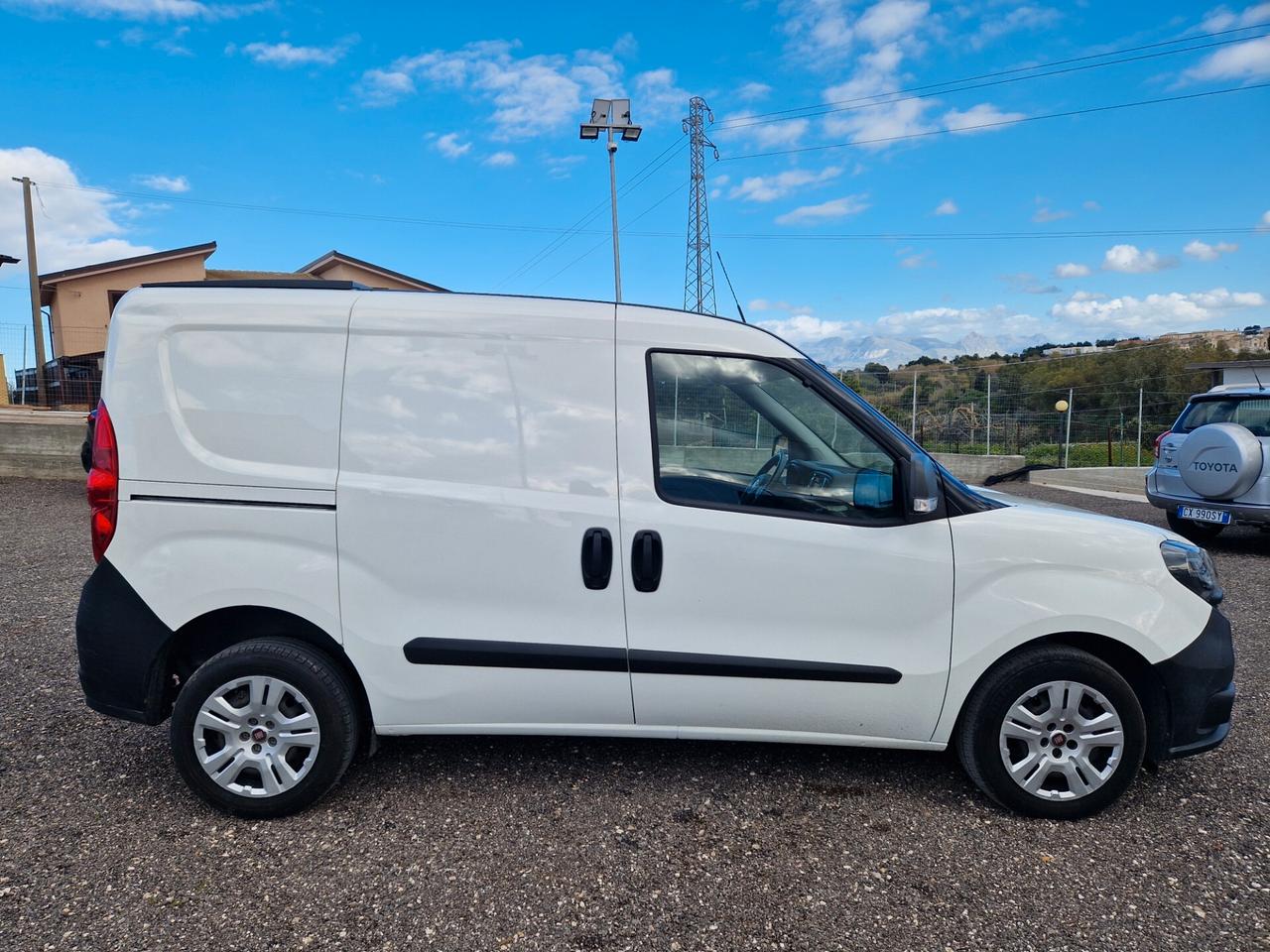 Fiat Doblò 1.6 MJT 105CV S&S TETTO GIRAFFA