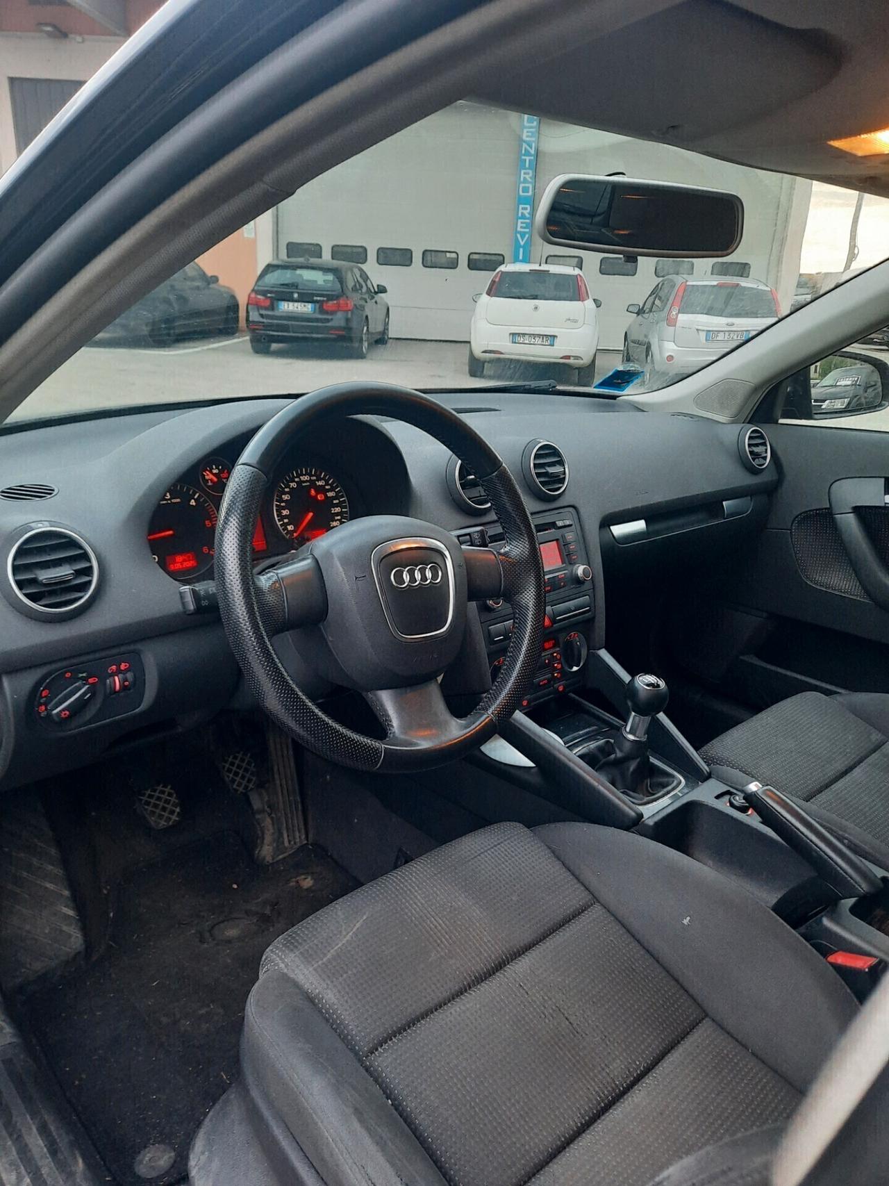 Audi A3 2.0 16V TDI ESTERNO S-LINE Ambition 170 cavalli