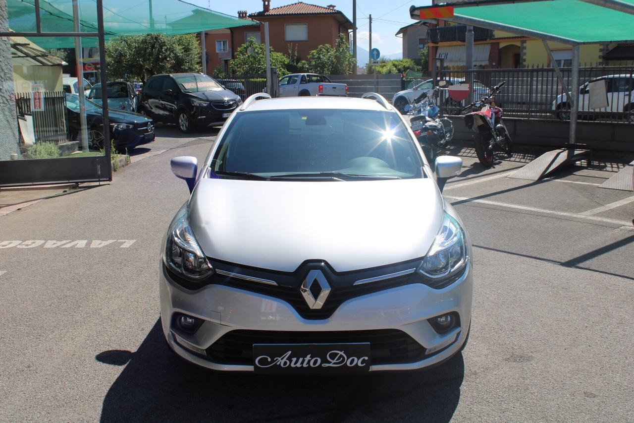 Renault Clio TOURER 0.9 Tce ZEN PRONTA CONSEGNA NAVI SENSORI VETRI SCURI