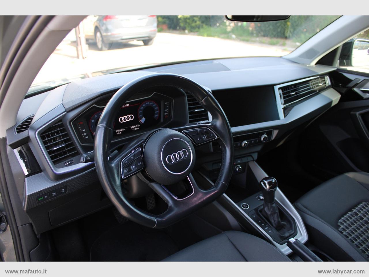 AUDI A1 SPB 30 TFSI S tronic Identity Black SLINE