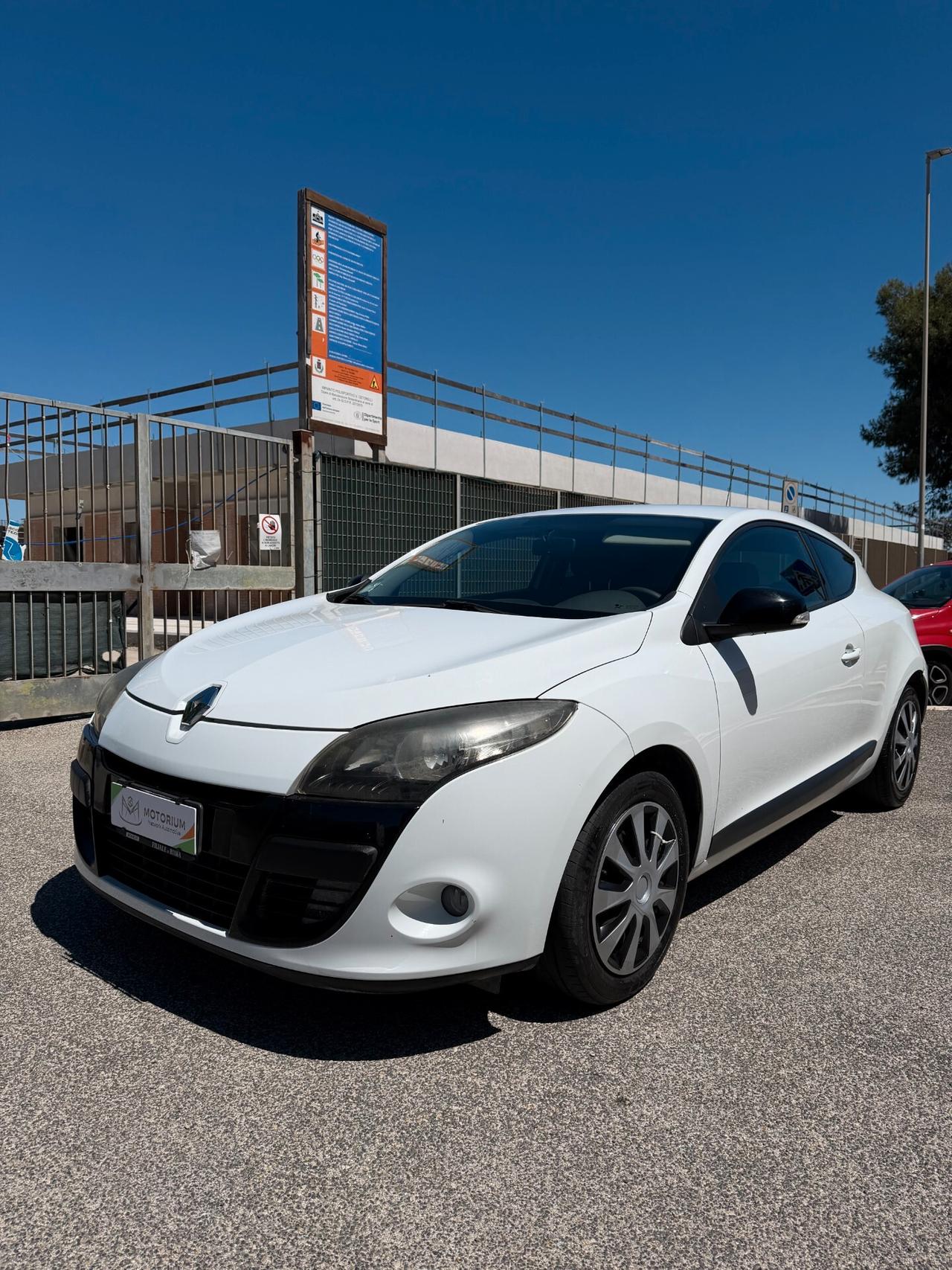 Renault Megane Mégane Coupé 1.4 TCe Dynamique