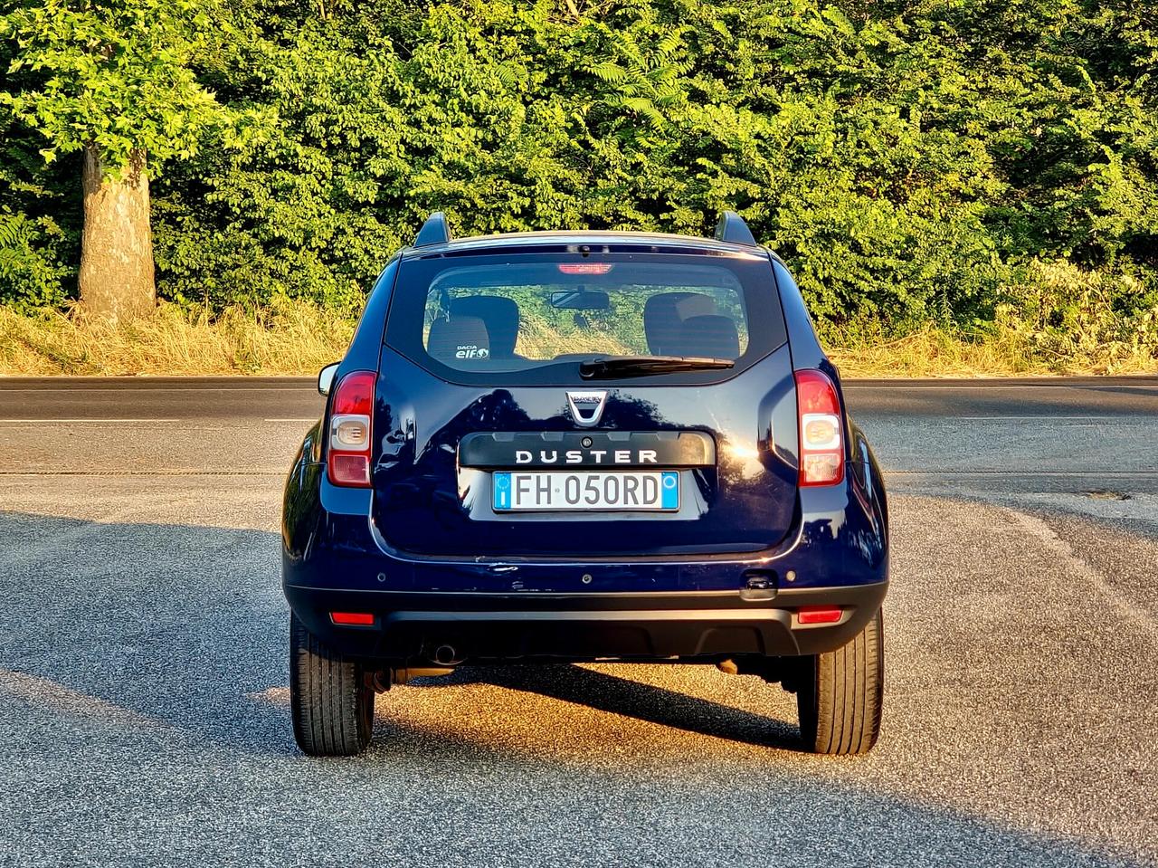 Dacia Duster 1.5 dCi 110CV Start&Stop 4x2 Serie Lim. Black Shadow 2017-E6B NEO